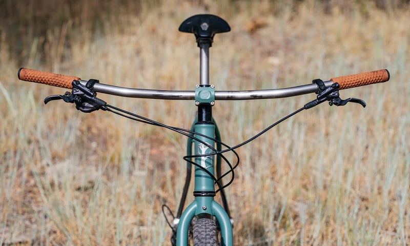 Key Features of Flat Handlebars